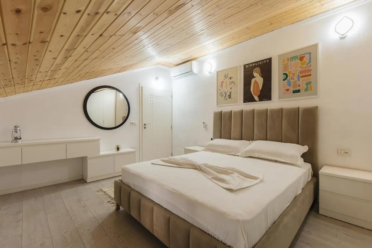 Loft Apartment By Holistay Tirana
