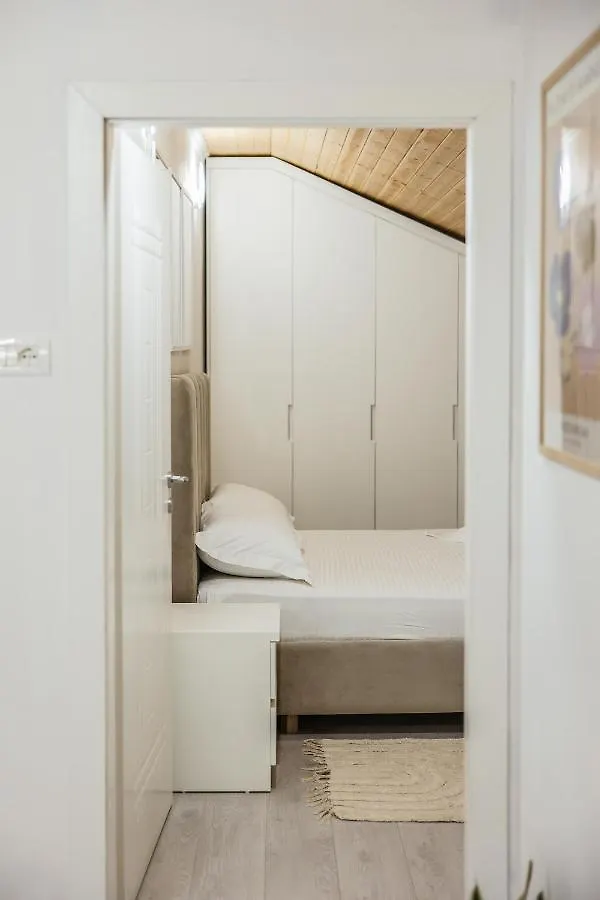 Loft Apartment By Holistay Tirana Albania